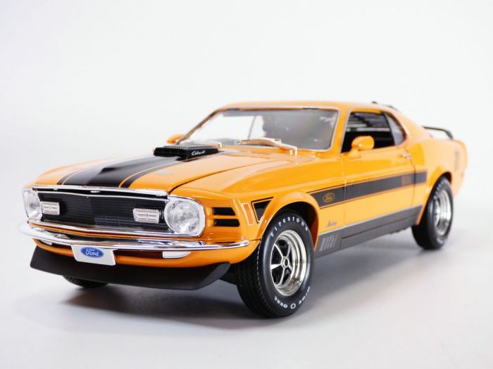 FORD MUSTANG MACH 1 orange 1 18 1970 Maisto 31453o 0090159314530 B09T3FG25Z MiniatureAuto