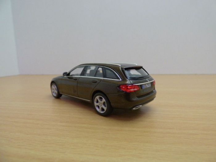 Mercedes classe c miniature new arrivals