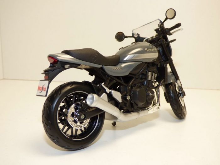 Moto KAWASAKI Z900RS cafe gris 1 12