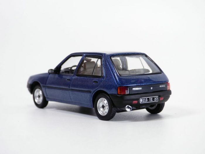 MINIATURE NOREV PEUGEOT 205 GTi Griffe Vert 1/43 Voiture Métal Neuve en Boite EUR 19,90 - FR