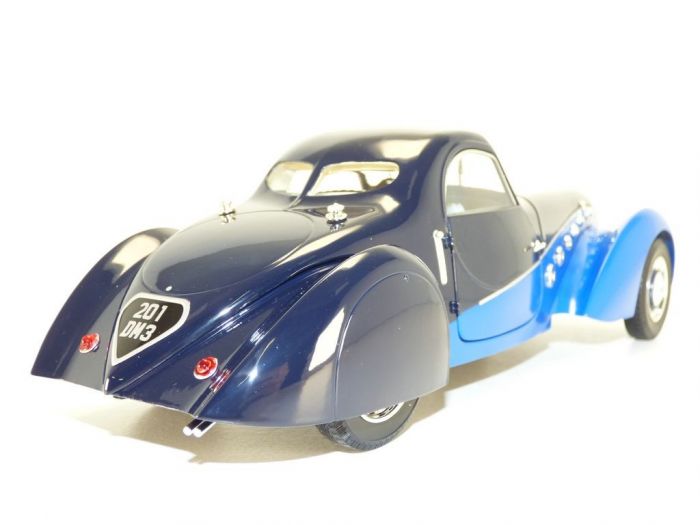 Peugeot 302 Coupe Darl'mat Bleu Bi-Ton 1/18 Norev 184696 1937