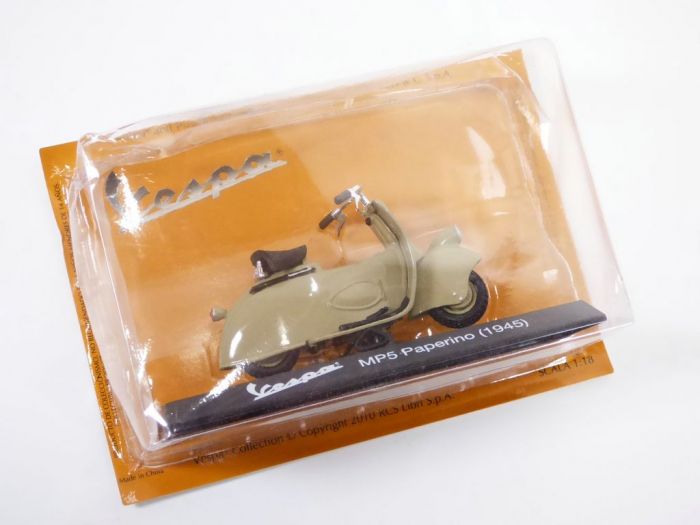Scooter VESPA PAPERINO MP5 1945 1/18 Maisto blister MiniatureAuto