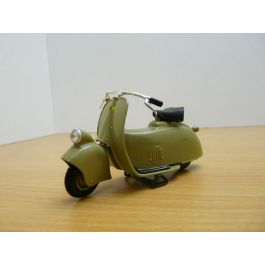 Imn Motorino Paperino Scooter VESPA PAPERINO MP5 1945 1/18