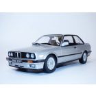BMW 325i E30 coupé gris pack M Tech 1/18 E30
