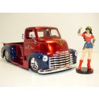 CHEVROLET COE pick up 1952 & figurine film Wonder Woman 1/24 