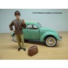 FIGURINE Remembering PEARL HARBOR III 1/18 Pilote avec valise WW2