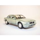 JAGUAR XJ6 vert métal Seafrost 1/36 X300