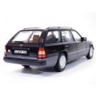 MERCEDES 300D break noir1/18 W124 S124 300 Diesel Model T