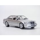MERCEDES E60 AMG gris métallisé 1/43 W124