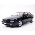 ALFA ROMEO 166 3.0l V6 noir / intérieur rouge 1/18