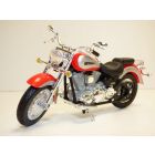 Moto YAMAHA ROAD STAR rouge 1/18 