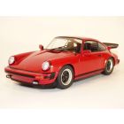 PORSCHE 911 CARRERA 3.2 rouge 1984 1/18 aileron queue de baleine