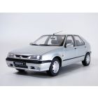 RENAULT 19 - R19 berline gris métallisé 1/18 phase 2