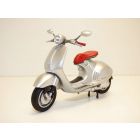 Scooter Piaggio VESPA 946 gris 1/18