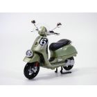 Scooter Piaggio VESPA 6 GIORNI vert 1/18 2017