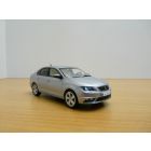 SEAT TOLEDO gris métallisé 1/43