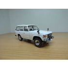 TOYOTA LAND CRUISER 1982 60 series blanc 1/43 RHD