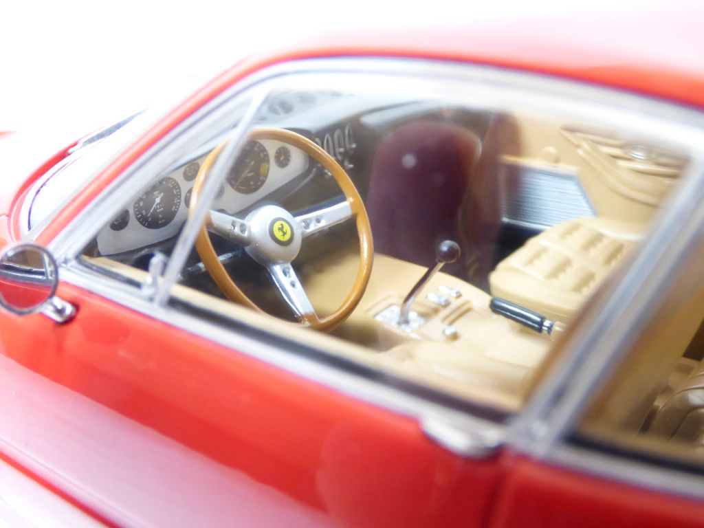 Ferrari 365 GTB Daytona Rouge 1969, Miniature 1/18 Par KK-Scale, Neuve