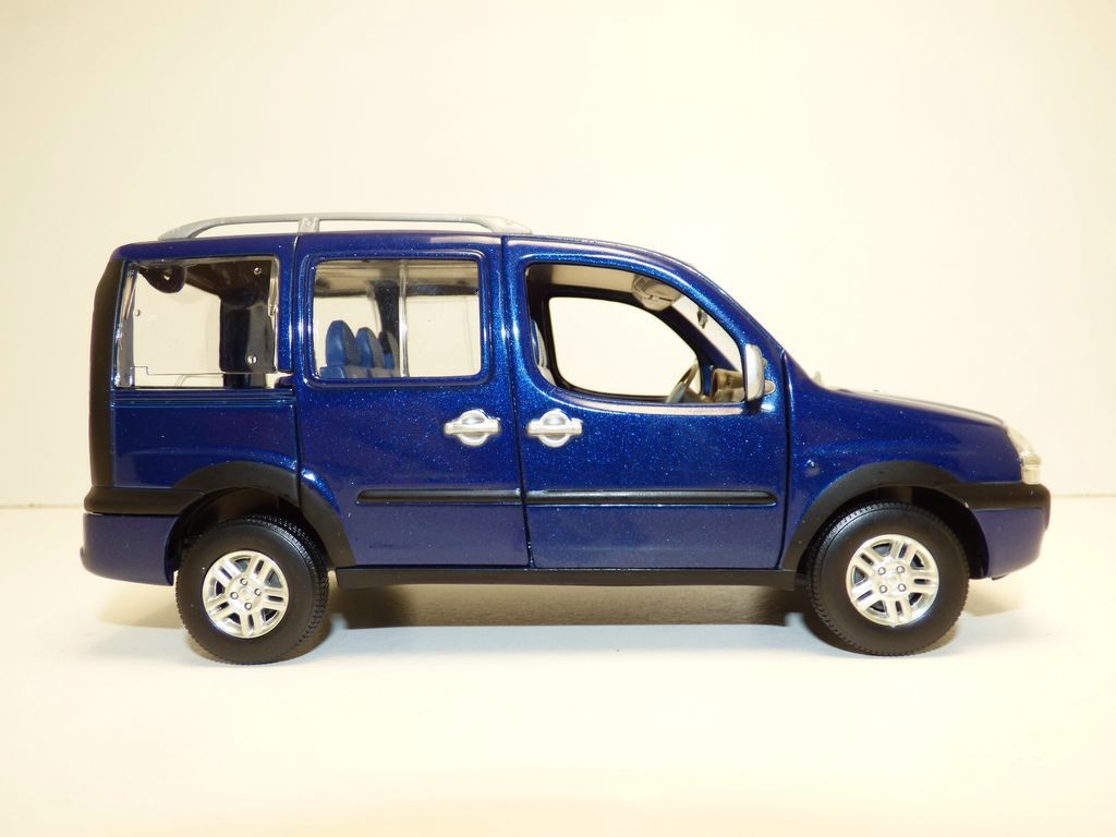 Fiat Doblo Bleu Malibu 1 24 Ebay