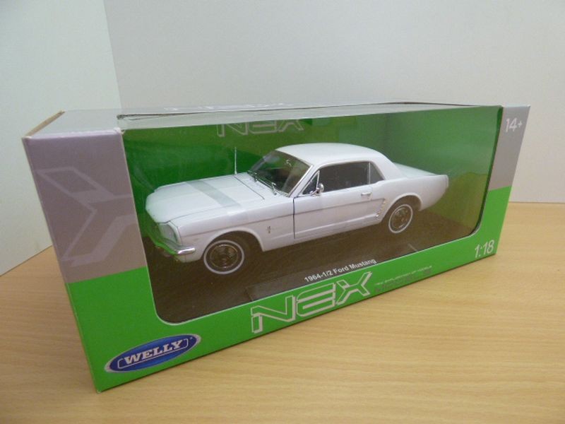 FORD MUSTANG coupe HARD TOP blanc 1/18 1964 1/2 - Picture 9 of 9
