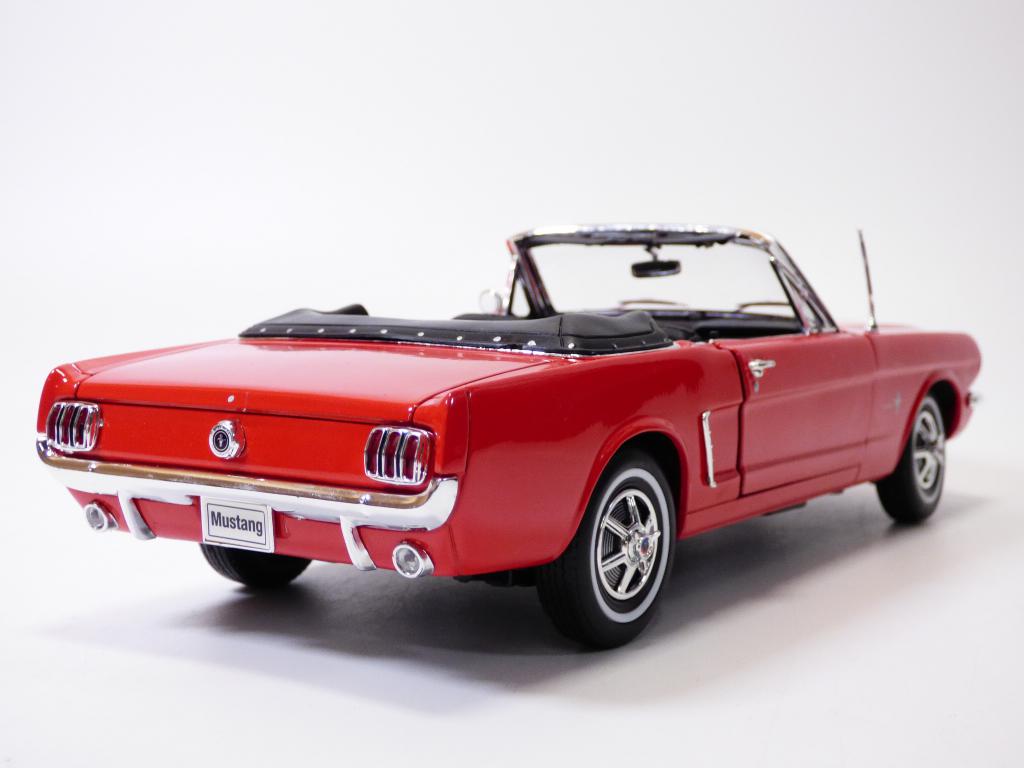 FORD MUSTANG CONVERTIBLE rouge 1964 1/18 4045591000622| eBay