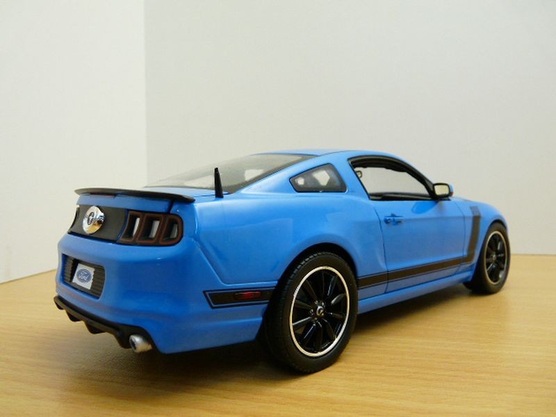 Ford mustang shelby collectable phone #3