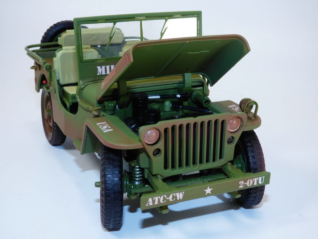 Jeep Willys US Army Military Police 1/18 – Version Salie, American Diorama, Neuve