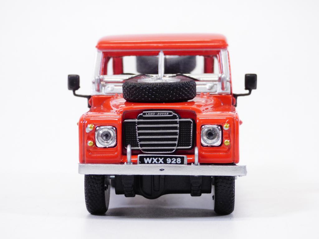 Corgi Toys 1/43 – Land Rover 109 Rouge, Modèle Restauré