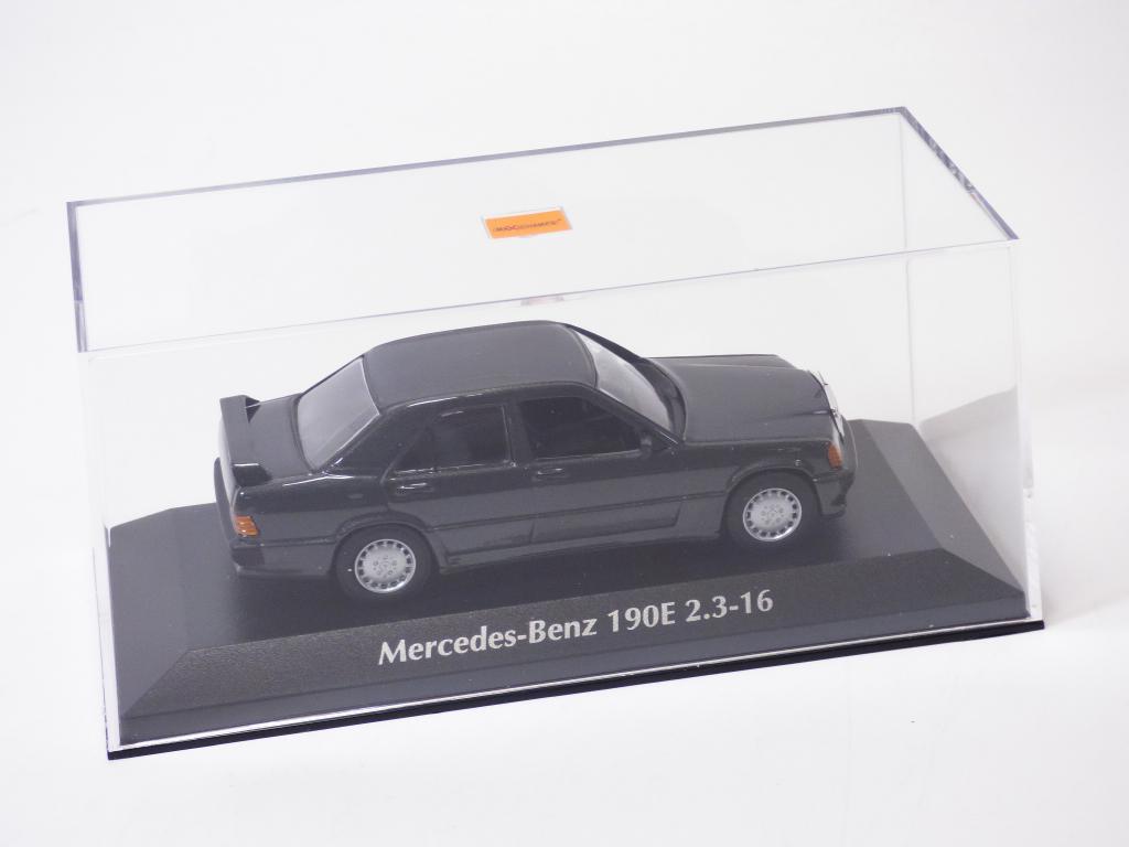 Mercedes 190E 2.3-16 Noire 1/43 – W201 1984 – Minichamps