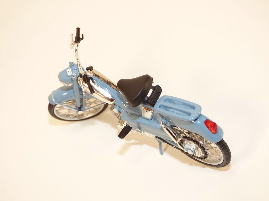 Miniature Mobylette Motobécane AV88 1976 La Bleue - Échelle 1/18 Norev