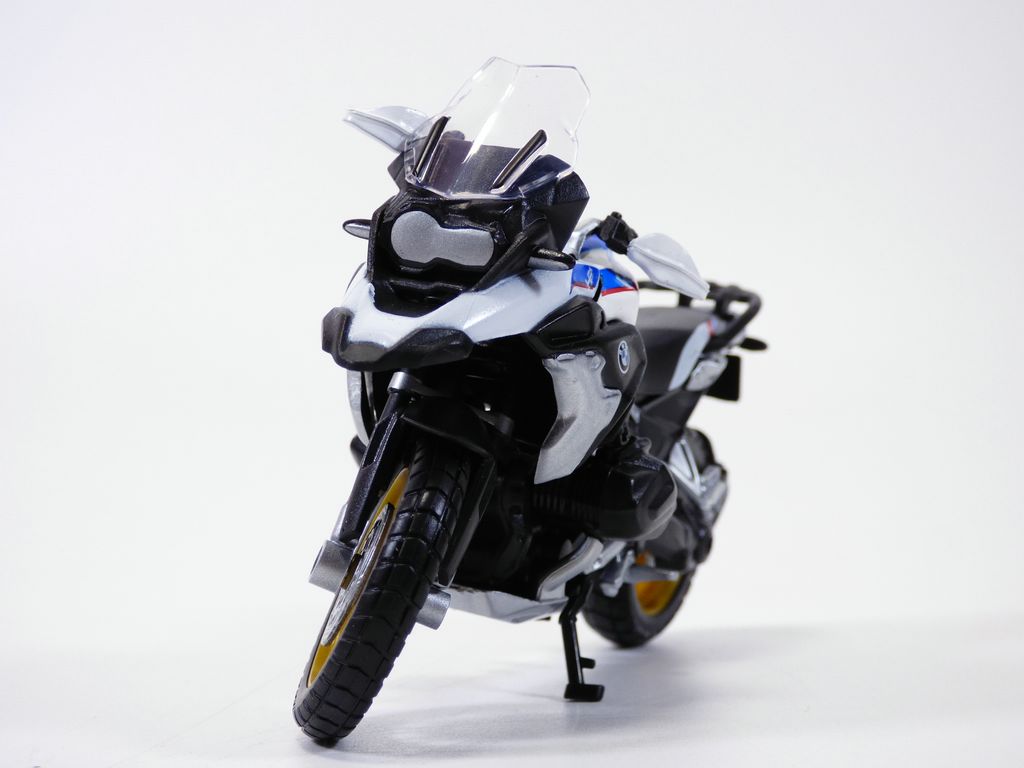 Foto 3 di 6