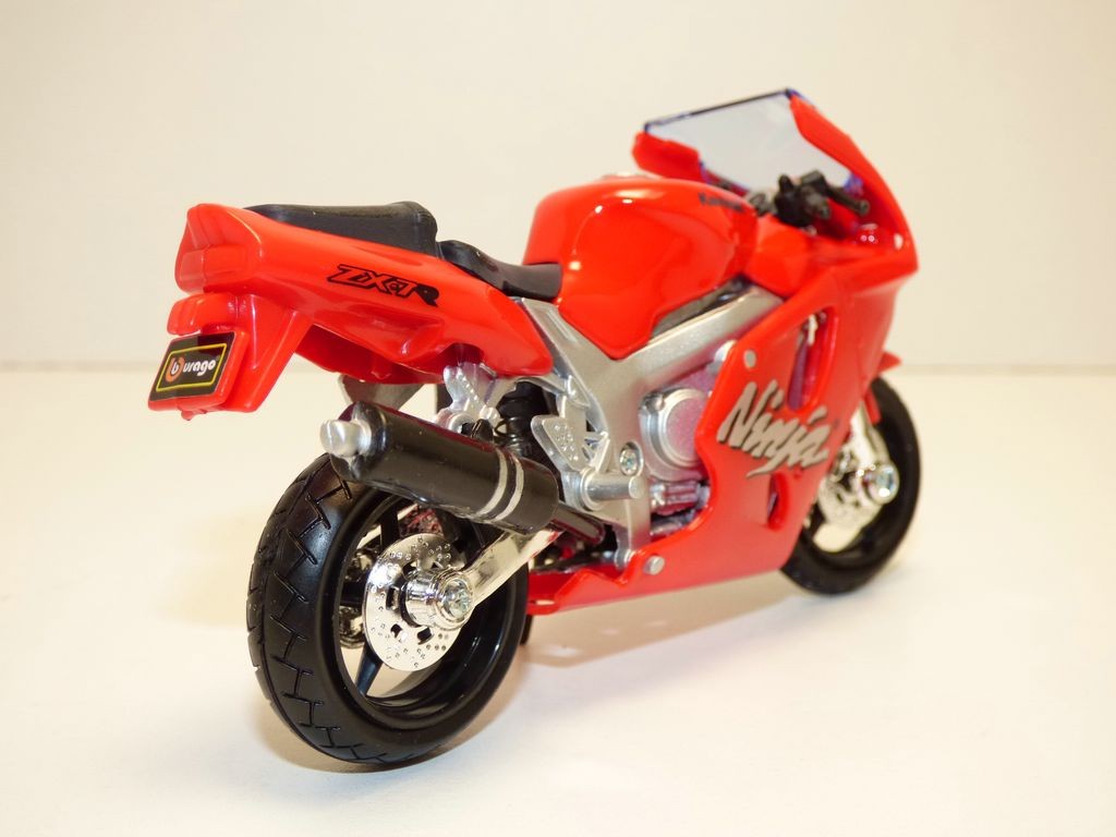 Moto Kawasaki Ninja 750 Zx 7r Rouge 118 4050677402238 Ebay