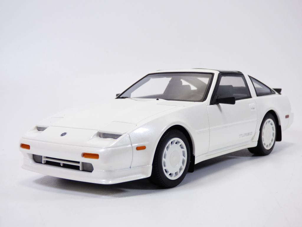 1 18 OTTO mobile OT1181 Nissan 300ZX Turbo Z31 Coupe Shiro Edition