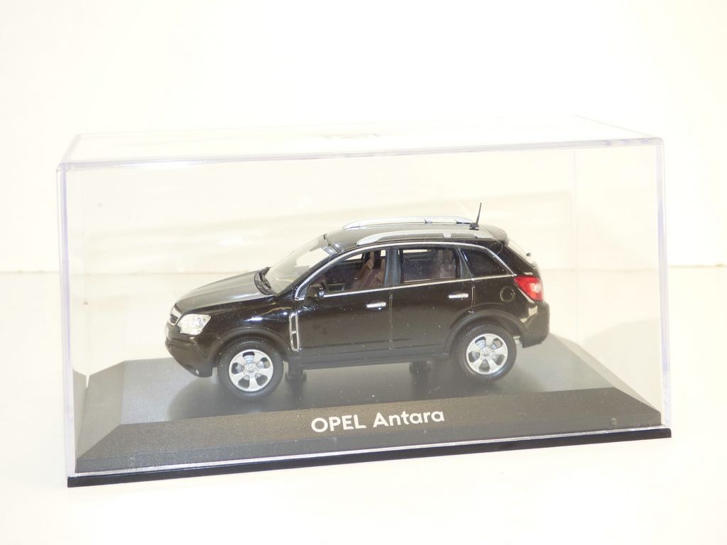 Norev-06. Opel Antara de série Norev 1/43 - Collection