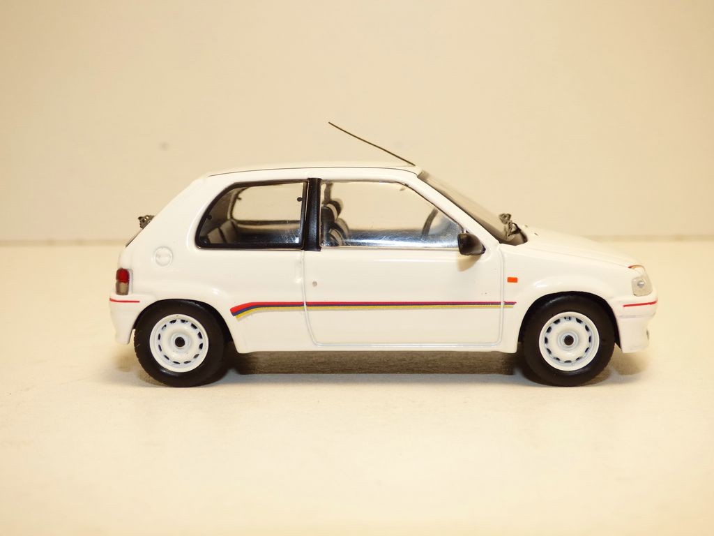 Peugeot 106 Rallye Blanche 1 43 4895102325689 Ebay