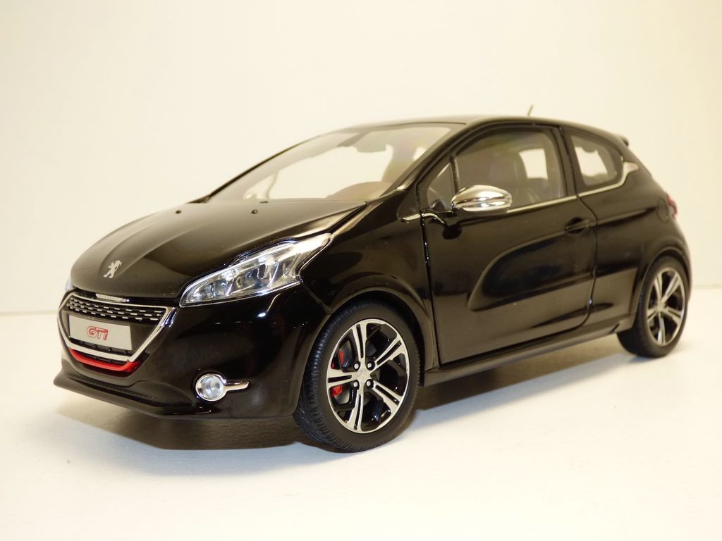 Peugeot 208 Gti Perla Nera 1 18 Ebay