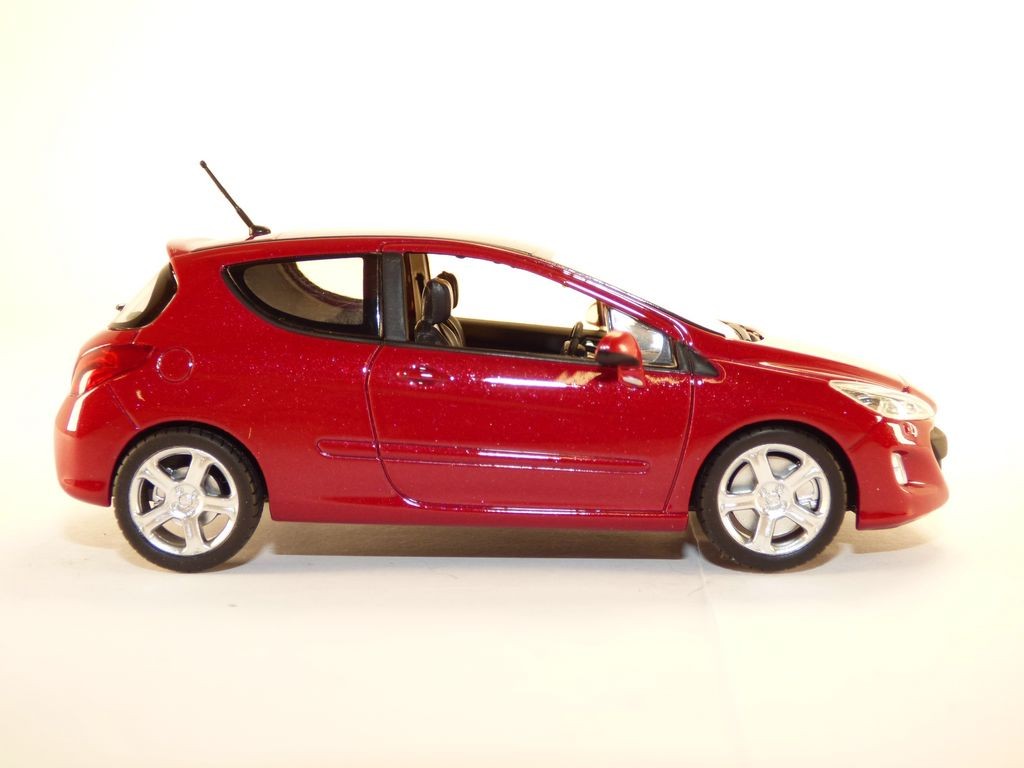 NOREV Peugeot 308 3 Portes 1:43 - Rouge (473801) for sale NOREV Peugeot 308 3 Portes 1:43 - Rouge (473801) for sale