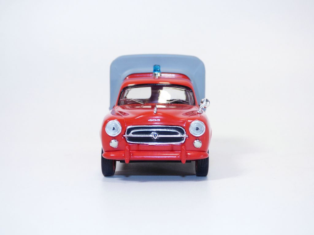 RARE FOURGON PEUGEOT D4A pompier solido 1/43 EUR 8,00 - FR