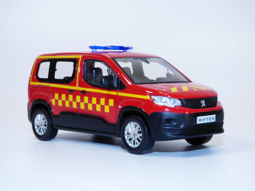Véhicules de pompiers miniatures jaunes NOREV Véhicules de pompiers miniatures jaunes NOREV