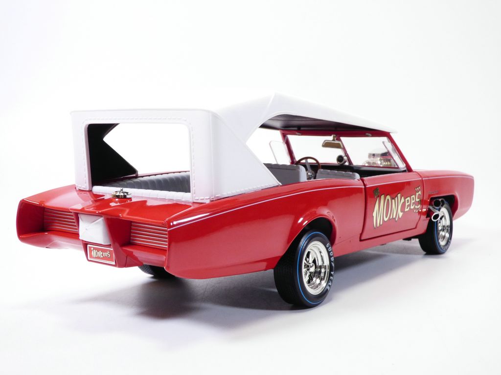 AutoWorld 1:18 1966 Pontiac GTO 'The Monkees Mobile' - Modellino In Scala, Nuovo