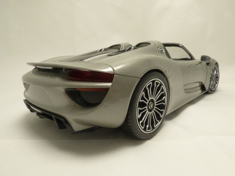 PORSCHE 918 918 918 SPYDER anthracite 1/18 665607 PORSCHE 918 918 918 SPYDER anthracite 1/18 665607