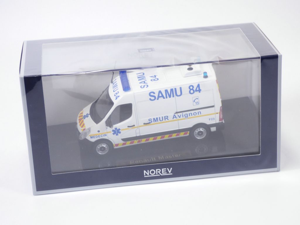 Norev - RENAULT MASTER 2014 SAMU 84 SMUR Avignon réf. 518789 Neuf NBO 1/43
