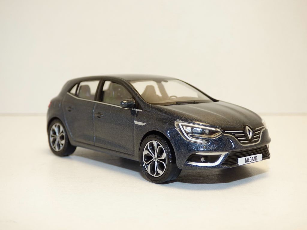 Renault Megane Estate 2016 Blue 1 43 517790 Norev For Sale