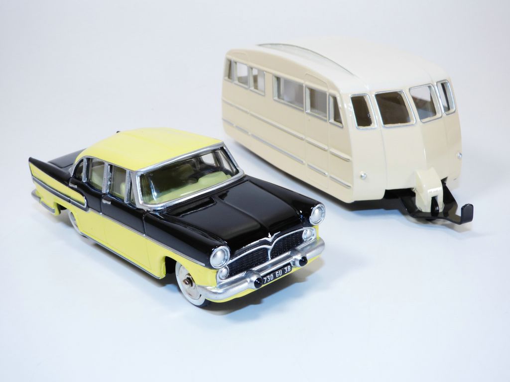 Miniature Norev 1/43 - SIMCA CHAMBORD 1958 Avec Caravane HENON - Neuve