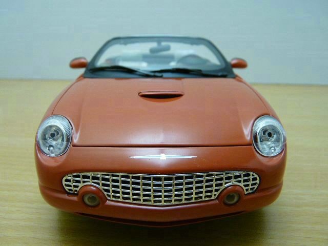 Ford Thunderbird Movie James Bond Die Another Day 1/18 - Picture 6 of 8