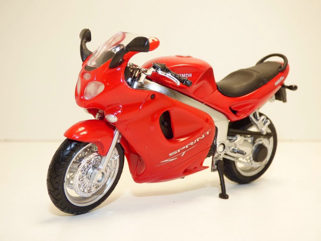 Motorcycle Triumph Sprint St Red 1 18 Ebay