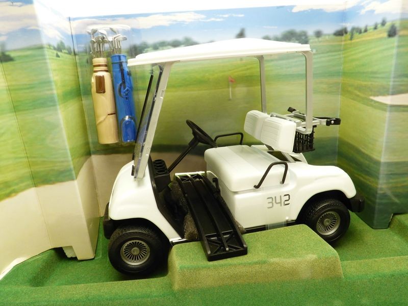 UPC 047816953120 product image for Voiturette Golf Yamaha Blanche 1/12 Golf Car | upcitemdb.com