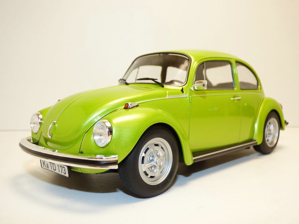 coccinelle miniature 1 18