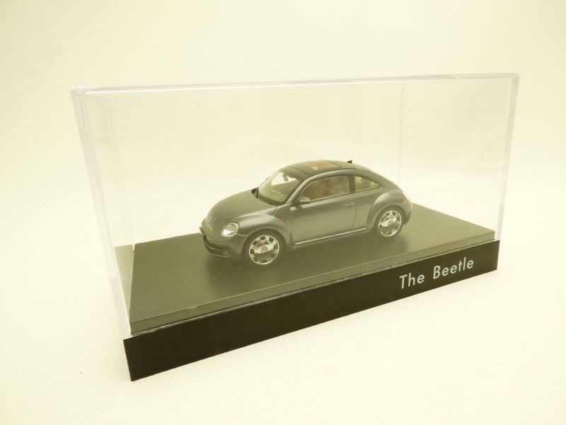 VOLKSWAGEN Nouvelle Coccinelle Gris Platine – Miniature SCHUCO échelle 1/43 – Collection Neuve