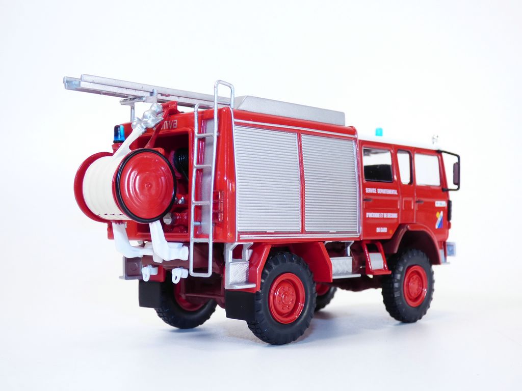 RENAULT VI 95.130 4x4 FPTL Hors route Camiva - Pompier 1/43 EUR 21,00